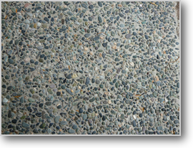 さざれ石の洗い出し